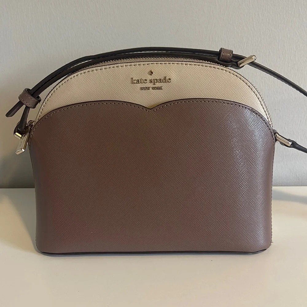 Kate Spade Crossbody - Picture 2 of 13